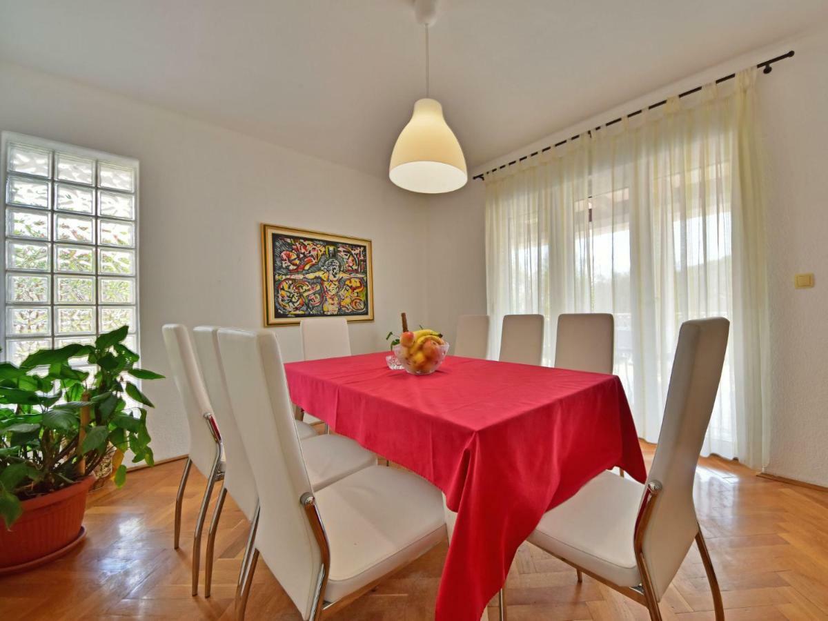 Holiday Home Zorica By Interhome Матульи Экстерьер фото